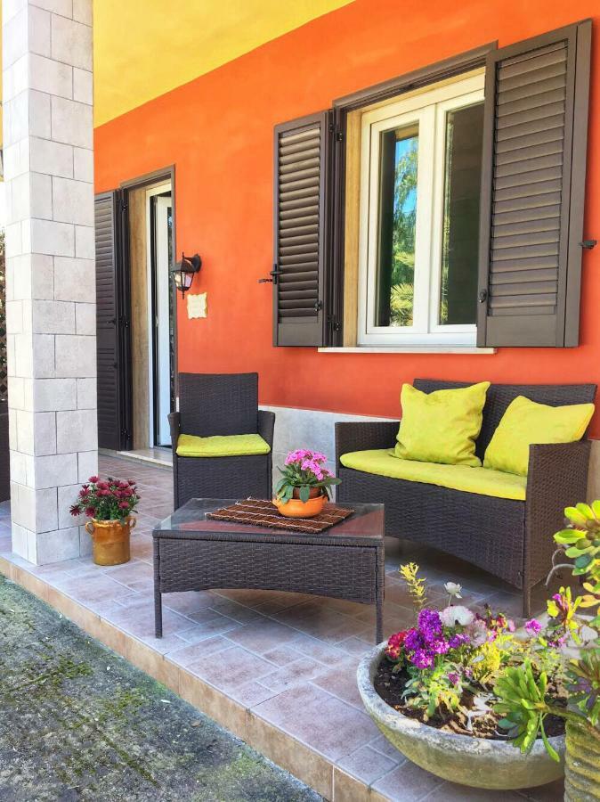 Casa Te La Bradamante Bed & Breakfast Magliano Exterior foto